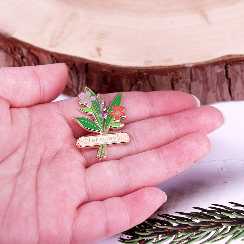 1 ud. Pin Esmaltado de Flor He - Herbal Wellness Healthcare reseña y precio